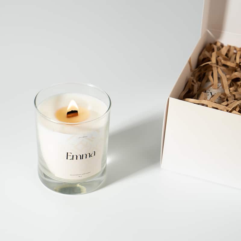 Gadwell Emma Aroma Therapy Sleep Candle 180g เทียนหอม ที่จะสร้างความสดชื่นและผ่อนคลายให้กับคุณ Fresh Green Citrus, Fruity Floral with Ginger Notes